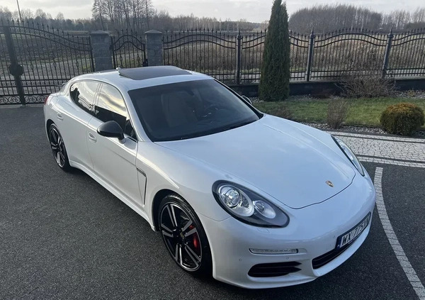 Porsche Panamera cena 179700 przebieg: 168782, rok produkcji 2016 z Warszawa małe 781